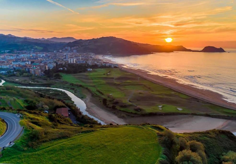דירות Piso En Zarauz Centro A 100M De La Playa מראה חיצוני תמונה